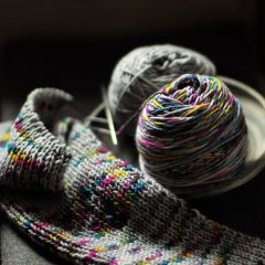 Knitting, first day with my noctilux
