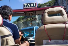 Taxi drive from Capri to Anacapri
