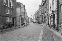 1920  3