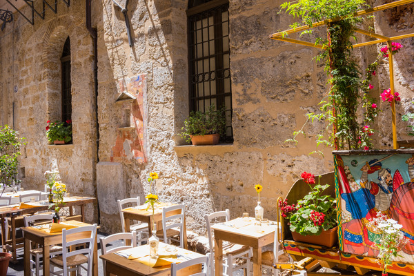 Backstreet restaurant (2), Palermo