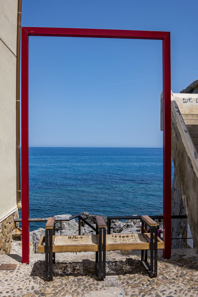 Framing the sea, Cefalù