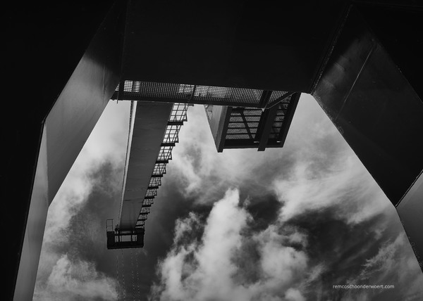 L1007228 3.jpg