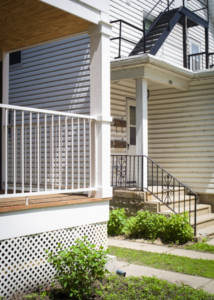 060420 Walkabout Near East side #1.jpg