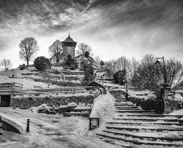 Church of Chateau d'Oex Switzerland.jpg
