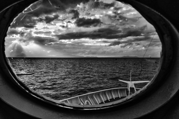 porthole.jpg