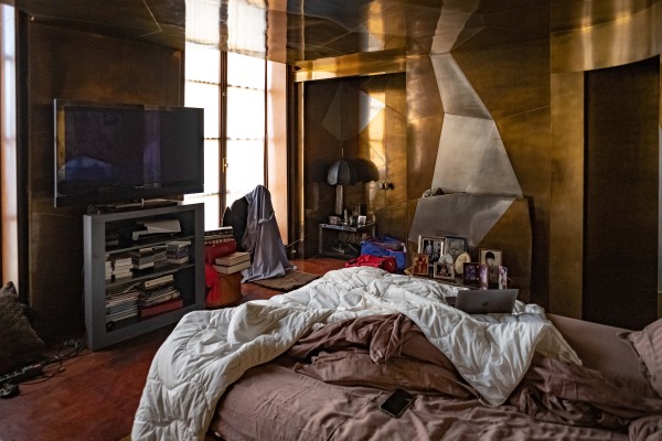 A bedroom in Paris-2.jpg