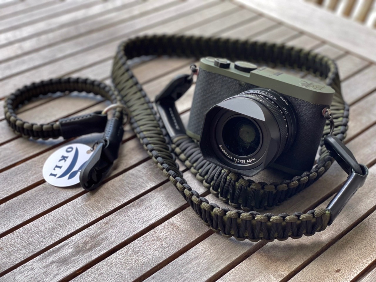 Shoulder strap for the Q2 Reporter - Leica Q3 / Leica Q2
