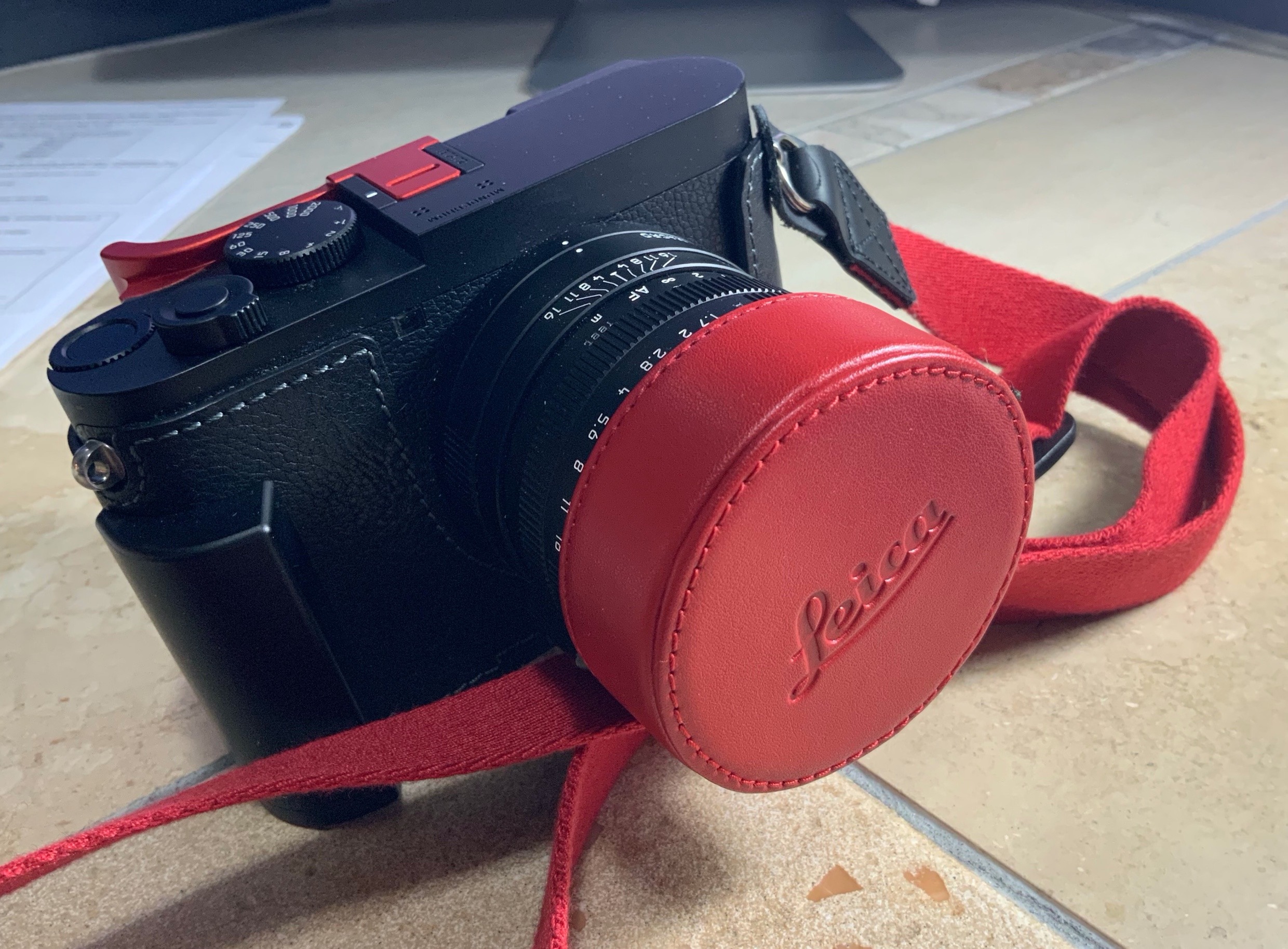 My Short Story with my Recently bought Q2 and its Lens Cap Leica Q3