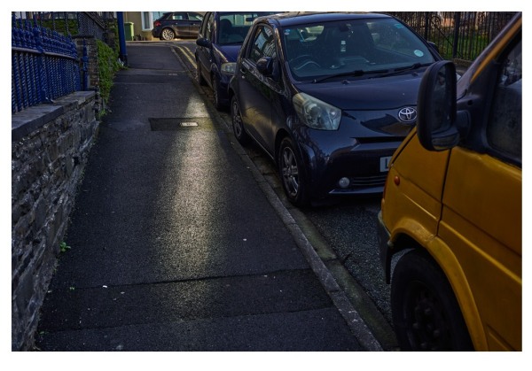 Panel of light.  M10, 35mm f/2.8 ZM Biogon.