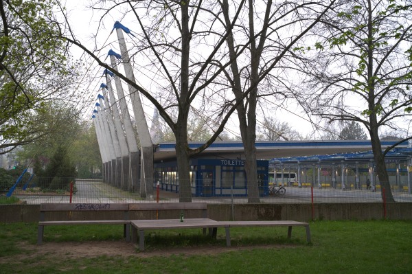 L1000062_fb.jpg