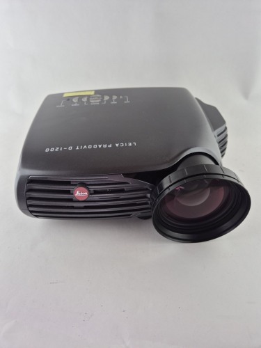 More information about "Leica Beamer Pradovit-D-1200"