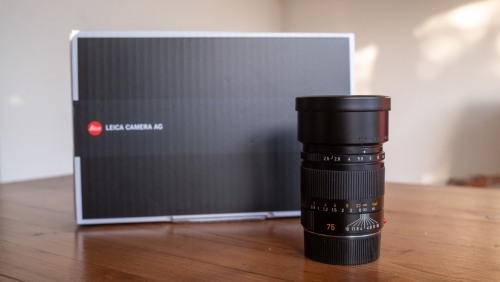 More information about "Leica Summarit M 2,5/75"